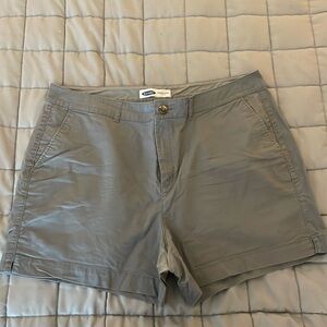 Old Navy Everyday shorts gray size 18